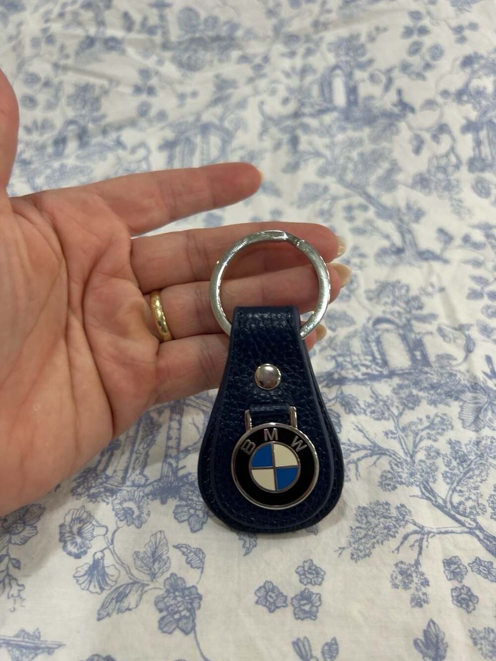 BMW Leather Key Chain Fob Blue Enamel Logo Ring
